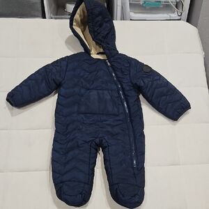 Perry Ellis Cream and Navy Baby Snowsuit size3-6months